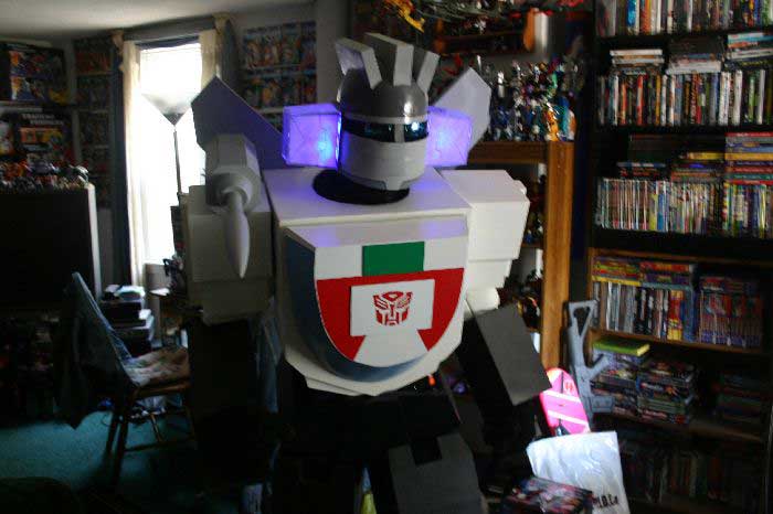 Wheeljack Costume 8