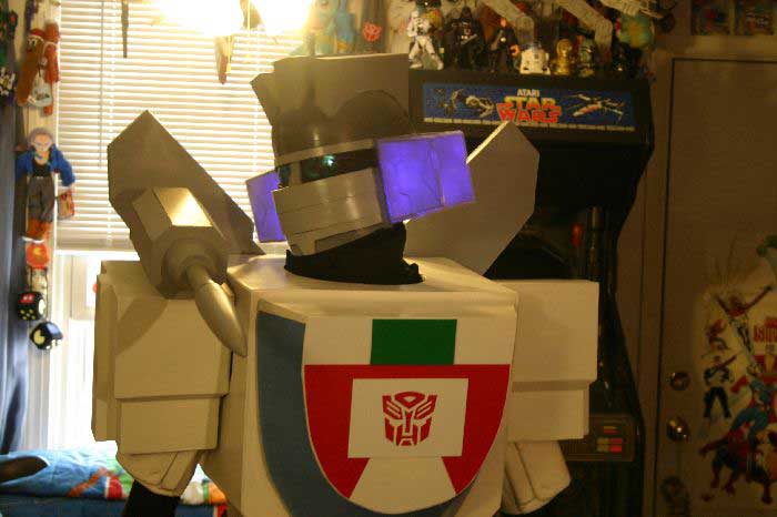 Wheeljack Costume 17