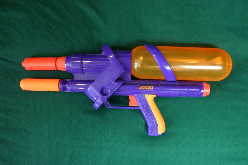 Base Gun