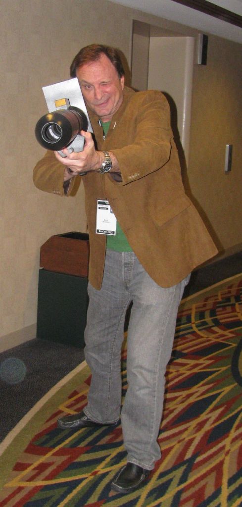 Dan Playing